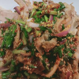 ลาบรวมทะเล