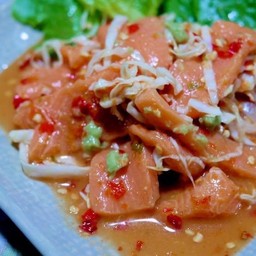 ยำแซลมอนรสแซ่บวาซาบิเล็ก