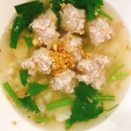 ข้าวต้มหมูสับ