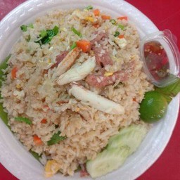 เอิ๊กอ๊าก อาหารตามสั่ง ตลาดอินดี้กัลปพฤษ์