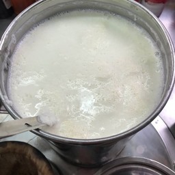 นมสด ( แท้100% ) ถุง