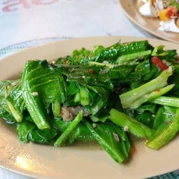 ลุงเชาว์ ข้าวต้ม อาหารตามสั่ง สามแม่
