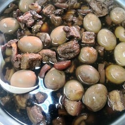 ข้าวแกงพเยาว์