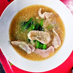 ราดหน้าหมู เส้นหมี่