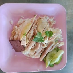 ข้าวมันไก่พิเศษ