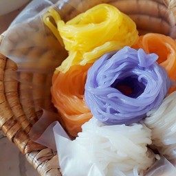 เส้นขนมจีนเปล่า