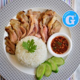 ข้าวหอมสเต็กเนื้อจิ้มแจ่ว