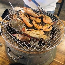 Tong talay seafood buffet -