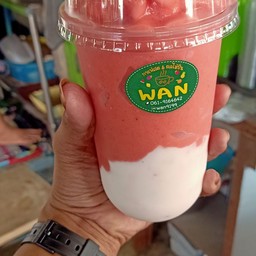 สตอร์เบอรี่โยเกิตร์ปั่น