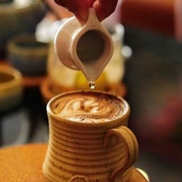 THE TRANSIT COFFEE  Takbai