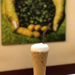 คอมแมน กาแฟสดสายสี่