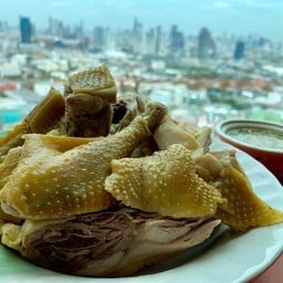 เจ๊ลี ไก่ต้มน้ำปลา