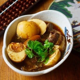 พะโล้อาโกวฮุ้ง