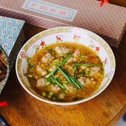 ต้มบ๊วยกระเทียมดองหมูสับ