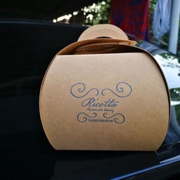 เค้กซื้อกลับ​ เหลือชิ้นสุดท้าย