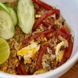 ข้าวผัดกุนเชียง