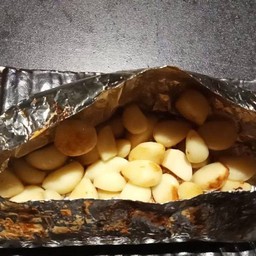 กระเทียมเผาห่อฟอยล์