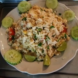 ข้าวผัดปู