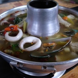 โป๊ะแตกทะเลหม้อไฟ