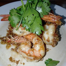 กุ้งกระเทียม