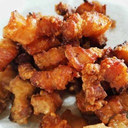 ข้าวหน้าหมูย่าง