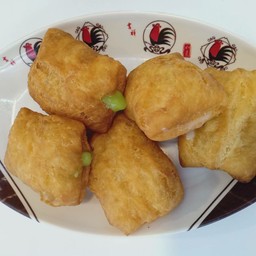 ปาท่องโก๋ใส่ไส้ สังขยา กะ นมข้นหวาน