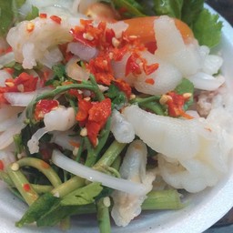 ยำเห็ดทะเล