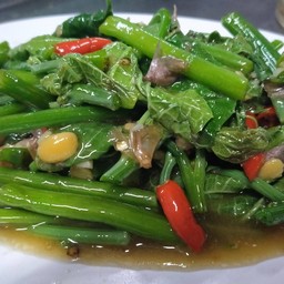 ฟักแม้วปลาเค็ม