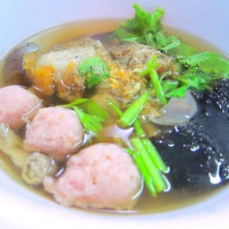 เกาเหลาเลือดหมู