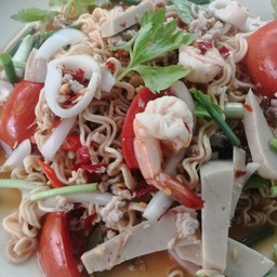 ร้านป้าตุ่ม