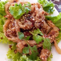 ยำแมงกะพรุนนำ้มันงา