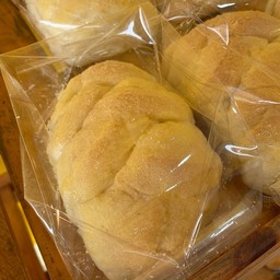 ขนมปังเนยสด