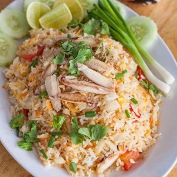 ครัวลุงกร ข้าวผัดปู
