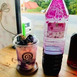 ตลาดโกดังไม้ Nightmarket