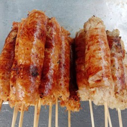 ไส้กรอกยักษ์ปิ่นเกล้า