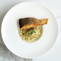 Green Curry Salmon Spaghetti