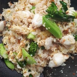 ข้าวผัดปูคะน้า