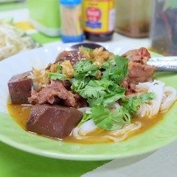 หนมจีนแม่จอย ชลบุรี