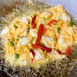 ไข่เจียวปูใส่พริก