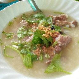 ข้าวต้มซี่โครงอ่อน