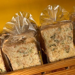 ขนมปังกรอบหน้ากระเทียม