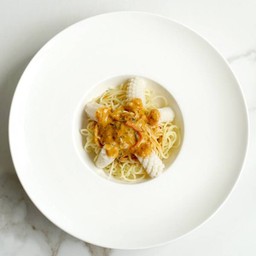 Spaghetti with Squid in Choo Chee Sauce