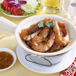 กุ้งอบวุ้นเส้น