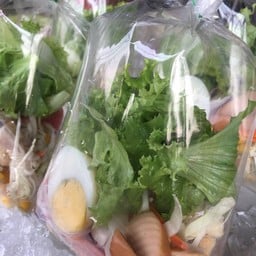 โก๋ม้า สลัดผักสด-สลัดผลไม้สด เพื่อสุขภาพ สดใหม่ทุกวัน