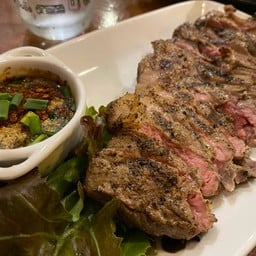 เนื้อสันนอกโคขุนย่างจิ้มแจ่ว