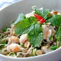 ยำตะไคร้กุ้งสด