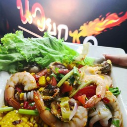 ยำทะเลข้าวโพด