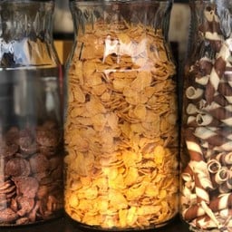 คอนเฟลก