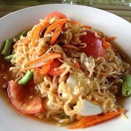 ยำมาม่า