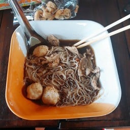 ก๋วยเตี๋ยวเรือ เพียงเพียง